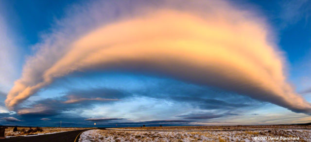 Panoramic image of Altocumulus Standing Lenticular (ASCL) just before sunset.
