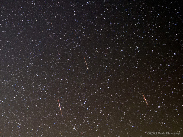 Cropped view of the three brightest tau Herculids meteors.